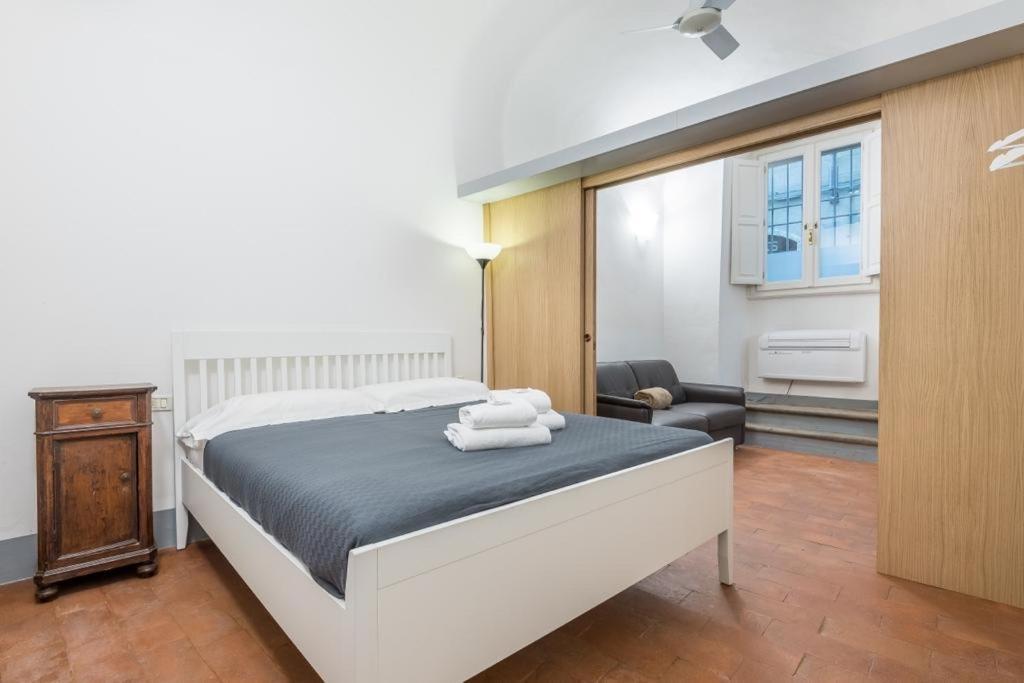 Apartamento La Casa Di Ugo-A Due Passi Dal Duomo Florencia Exterior foto