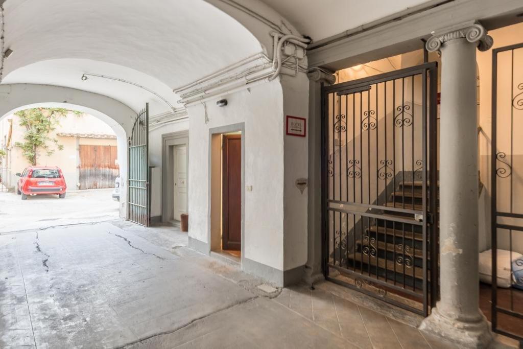 Apartamento La Casa Di Ugo-A Due Passi Dal Duomo Florencia Exterior foto